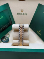 Rolex Datejust m278273-0025/0026 31mm Champagne Dial Stainless Steel and Yellow Gold Oyster Watch - Image 6