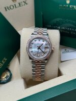 Rolex Datejust m278381-0025/0026 Mother-of-Pearl Diamond 31mm Dial Diamond-Set Bezel and Oyster Bracelet Watch - Image 17