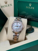 Rolex Datejust m278381-0025/0026 Mother-of-Pearl Diamond 31mm Dial Diamond-Set Bezel and Oyster Bracelet Watch - Image 5